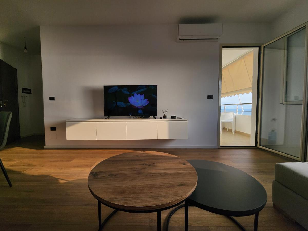 Vlorë Cloud 10 Apartment מראה חיצוני תמונה